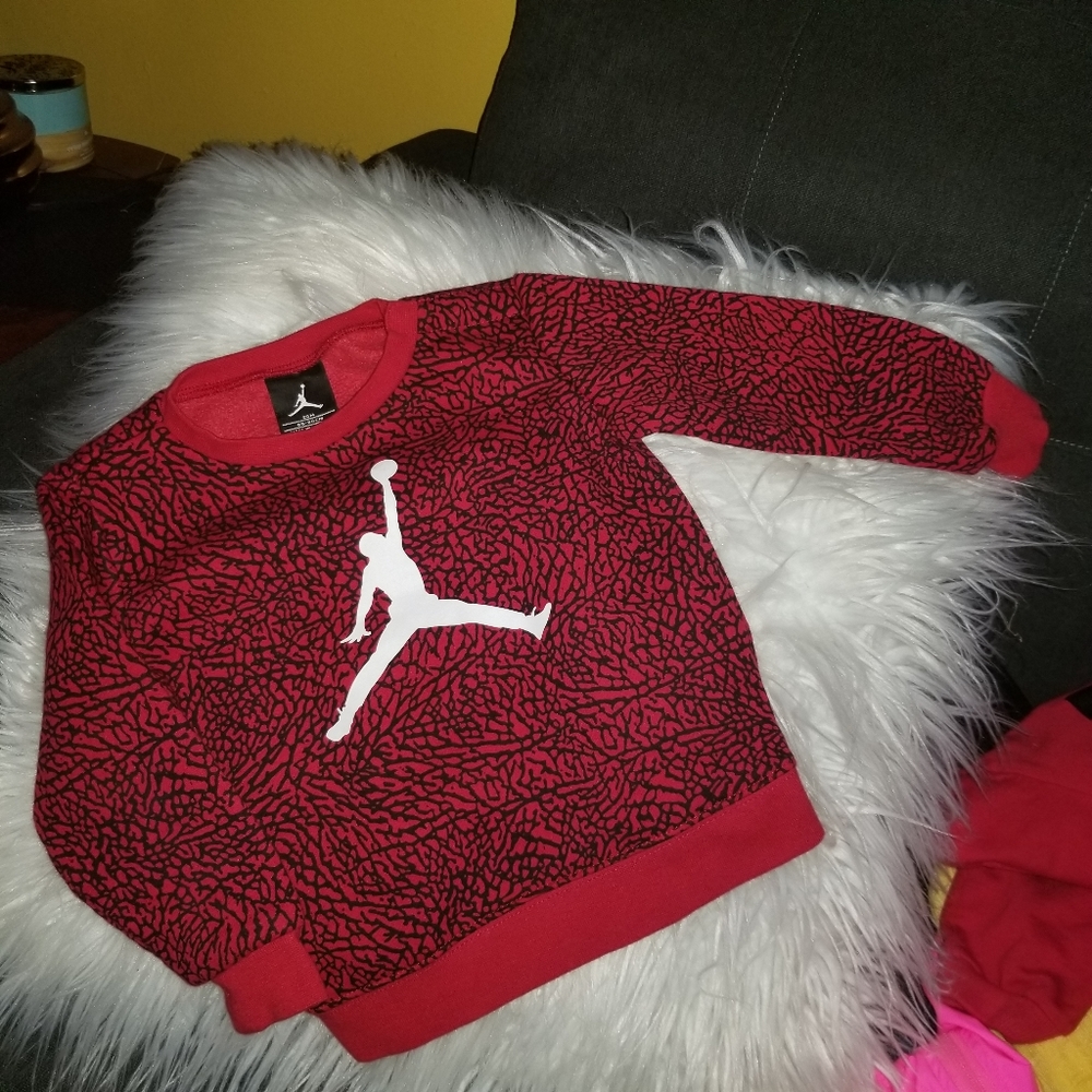 Red jordan sweatshirt infant